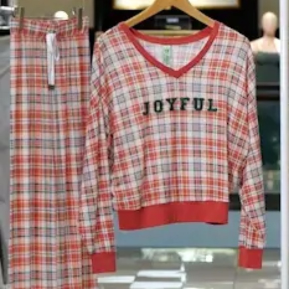 NWT Honeydew Star Seeker Pajamas Joyful Plaid - size small - Picture 1 of 1